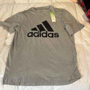 Men’s Adidas T-shirt size large NWT